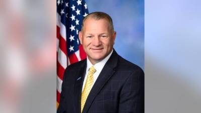 Greg Abbott - Texas Congressman Troy Nehls tests positive for COVID-19, encourages residents to get vaccinated - fox29.com - state Texas - county Fort Bend - Richmond, state Texas