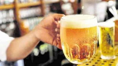 Drinking wine, beer at a young age is not good for your heart health: Report - livemint.com - India