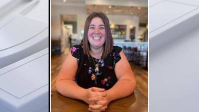 Winter Haven - Battling cancer and unable to get vaccine, teacher dies from COVID-19 complications - fox29.com