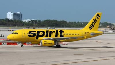 Spirit flight delays, cancellations: Weather, ‘operational challenges’ to blame - fox29.com