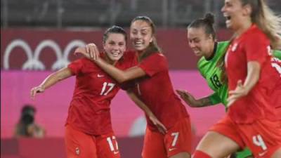 Team Canada kicks U.S. out of running for women’s soccer Olympic gold - globalnews.ca - Usa - city Tokyo - Canada