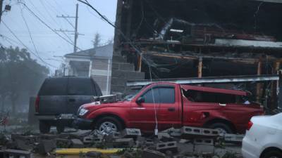 Ida weakened to tropical storm after leaving 1 dead, more than 1M without power - fox29.com - state Louisiana - state Mississippi - city New Orleans - Jackson, state Mississippi