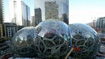 Amazon pushes back return-to-office to January 2022 - fox29.com - Usa - city Seattle
