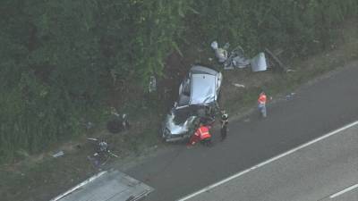 Bob Kelly - 1 killed in Route 42 crash in Gloucester Township Friday morning - fox29.com - state New Jersey - county Gloucester
