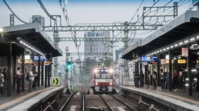 Tokyo train stabbing leaves 10 injured, suspect in custody - fox29.com - Japan - city Tokyo