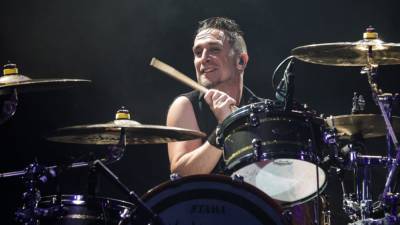 Offspring drummer Pete Parada booted from tour for not getting COVID-19 vaccine - fox29.com - Brazil - city Sao Paulo, Brazil
