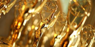 Emmy Awards - 2021 Emmy Awards Will Feature Limited Red Carpet Amid COVID-19 Concerns - justjared.com