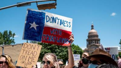 Greg Abbott - Texas law banning most abortions takes effect after Supreme Court stays silent - fox29.com - Usa - state Texas - Austin, state Texas