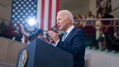 Joe Biden - Biden announces vaccine mandate for employers with more than 100 workers - fox29.com - Usa - Washington