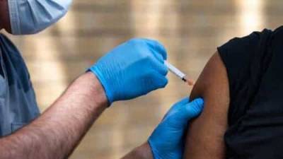 Compulsory leave for govt employees of this state even if one Covid vaccine dose not taken - livemint.com - India