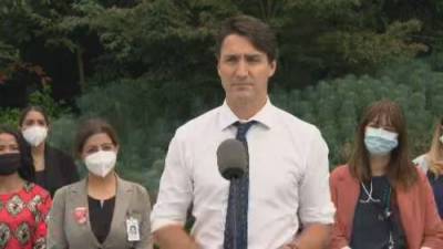 Justin Trudeau - Canada election: Trudeau says he would would make it crime to block hospitals, intimidate health-care workers - globalnews.ca - Canada
