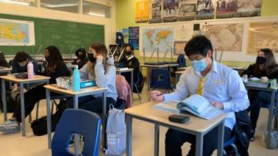 Saskatchewan teachers, experts call for mandatory masking in schools, public health restrictions - globalnews.ca