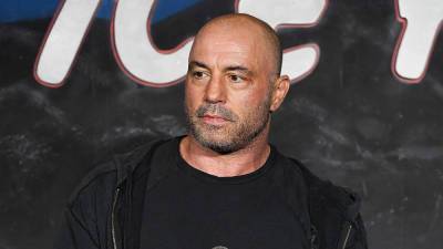 Joe Rogan - Joe Rogan says he's contracted coronavirus, is treating it with ivermectin - foxnews.com - city Nashville