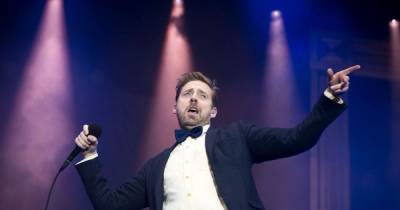 Ricky Wilson blasted by anti-vaxxers over onstage comments about covid jabs - dailyrecord.co.uk - county Isle Of Wight