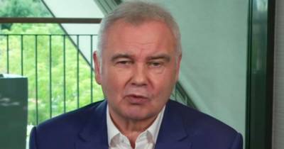 Eamonn Holmes looks very different as he shares snaps amid horrific health battle - dailystar.co.uk