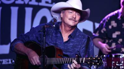 Jenna Bush Hager - Alan Jackson - Country star Alan Jackson opens up about health woes in rare interview: 'I'm stumbling around stage now' - foxnews.com