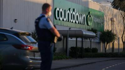 Jacinda Ardern - New Zealand attack: Police kill 'terrorist' after 6 stabbed at supermarket - fox29.com - New Zealand - Isil - city Wellington, New Zealand