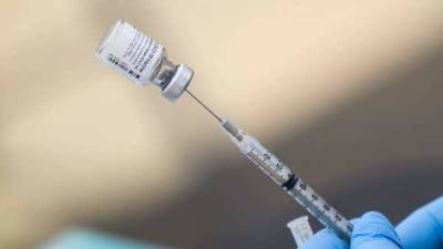 India to procure 27-28 crore Covid-19 vaccine doses in Oct: Report - livemint.com - city New Delhi - India