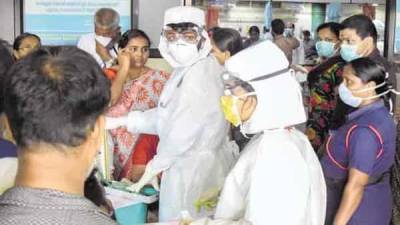 Nipah virus symptoms emerge in two Kerala health workers, suspected patients to be quarantined - livemint.com - India