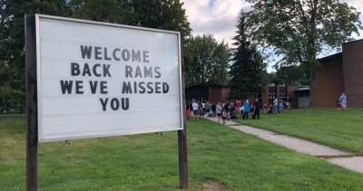Mixed emotions in London, Ont., as students return to school - globalnews.ca - city London - county St. Croix