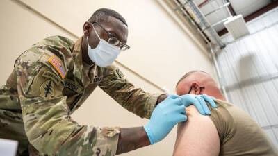 Jon Cherry - Army has relieved six active-duty leaders, including two battalion commanders, for refusing vaccine - fox29.com - Usa - state Kentucky - county Knox