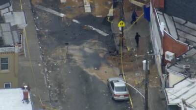 Large water main break causes flooding at intersection in Kensington - fox29.com