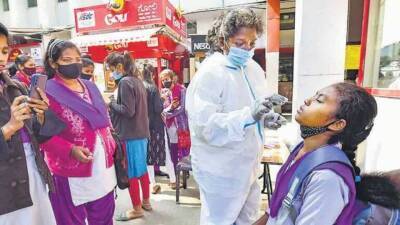 J.Radhakrishnan - 1:1000 Covid deaths reported during Covid third wave, says TN Health expert - livemint.com - India - city Chennai