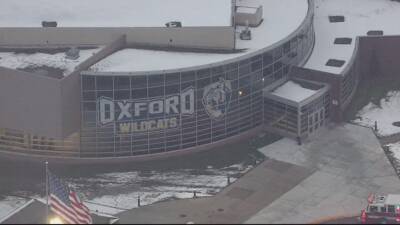 Oxford High School students return to building for first time since November shooting - fox29.com - state Michigan - county Oxford