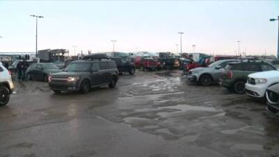 ‘Freedom convoy’ of truckers opposing vaccine mandate passes through Edmonton region - globalnews.ca - Ottawa - region Edmonton