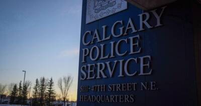 Mark Neufeld - Omicron-fuelled wave nearly triples Calgary police COVID-19 count - globalnews.ca