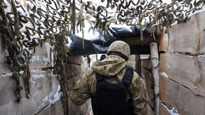 Volodymyr Zelenskyy - Ukrainian serviceman kills 4 fellow soldiers, 1 civilian, Interior Ministry says - fox29.com - Russia - city Moscow - Ukraine