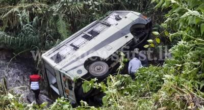 One dead & nine injured after bus falls off cliff - newsfirst.lk - Sri Lanka
