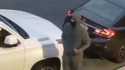 Suspects sought in attempted carjacking in Tacony, police say - fox29.com