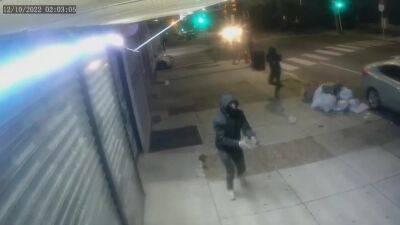 Local Headlinesthe - Video: 2 gunmen sought in connection with Germantown shooting - fox29.com - city Germantown