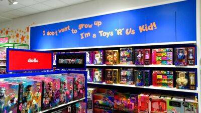 Toys R Us launches 451-store revival in Macy's locations ahead of holiday season - fox29.com - Usa - state California - San Francisco - New York, state New York - state New York - state New Jersey - city Los Angeles - county Miami - county Rutherford - city Chicago - state Mississippi - state Arkansas - state Alaska - state Iowa - city Honolulu - city Houston - county Santa Clara - state Wyoming - state Nebraska