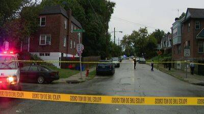 Police: Man and teen injured after East Mount Airy double shooting - fox29.com - city Germantown