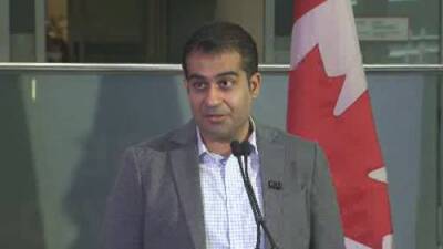 Zain Chagla - Dominik Mertz - Canada tourism official, Ontario doctors encourage dropping of arrival testing, PCR at ‘bare minimum’ - globalnews.ca - Canada