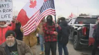 Ambassador Bridge protest blockade disrupts car manufacturing sector - globalnews.ca - Canada