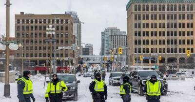 Justin Trudeau - Steve Bell - Live: Police continue to remove Ottawa’s trucker convoy blockades - globalnews.ca - city Ottawa