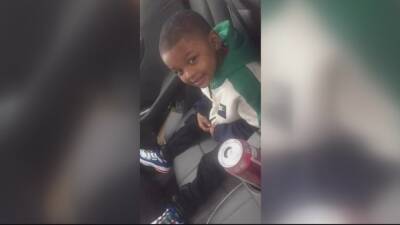 5-year-old boy murdered execution style in Detroit home, family says, mom and her boyfriend also killed - fox29.com - city Detroit