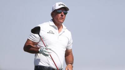 Phil Mickelson - Phil Mickelson apologizes for 'reckless' Saudi-backed golf league comments - fox29.com - Washington