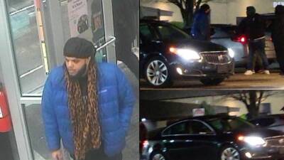 Suspect sought in stabbing, vehicular assault outside Burlington County Wawa - fox29.com - state Pennsylvania - state New Jersey - county Burlington - county Park