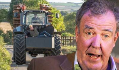 Jeremy Clarkson - Jeremy Clarkson receives health and safety warning for Clarkson's Farm promotional snap - express.co.uk - Britain
