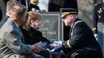 Bill Clinton - Mark Milley - Bob Dole - Former Senator Bob Dole gets funeral with military honors at Arlington National Cemetery - fox29.com - Italy - Washington - state North Carolina - state Virginia - state Kansas - county Arlington