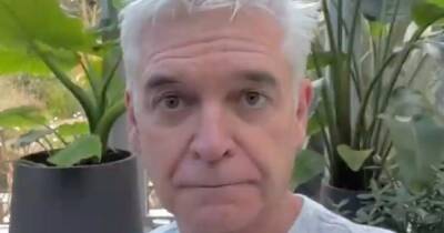Holly Willoughby - Phillip Schofield - Stephen Mulhern - Phillip Schofield's house almost floods while he's isolating with covid - ok.co.uk