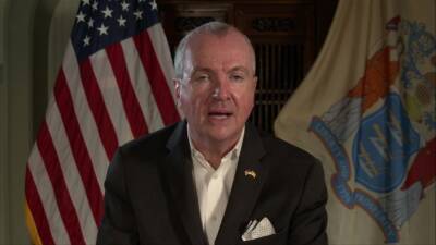 New Jersey mask mandate: Murphy to drop school mask requirement, NYT report says - fox29.com - New York - state New Jersey