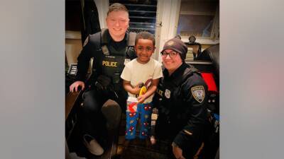 Boy dials 911 after police car breaks, officers gift him new toy - fox29.com - city Las Vegas - state Nevada - state New Jersey - county Cecil