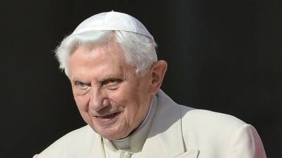 Benedict Xvi XVI (Xvi) - Retired pope asks for pardon in handling of abuse cases, admits no wrongdoing - fox29.com - Germany - Vatican