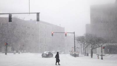 Winter Weather Advisories - Winter storm to blast East Coast as powerful ‘bomb cyclone’ on Saturday - fox29.com - Canada - state Ohio - state Mississippi - county Atlantic