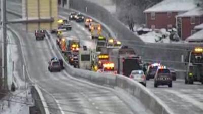 PA highway pileup: Rt. 581 shut down after more than 70 cars involved in crash, state police say - fox29.com - state Pennsylvania - county Cumberland